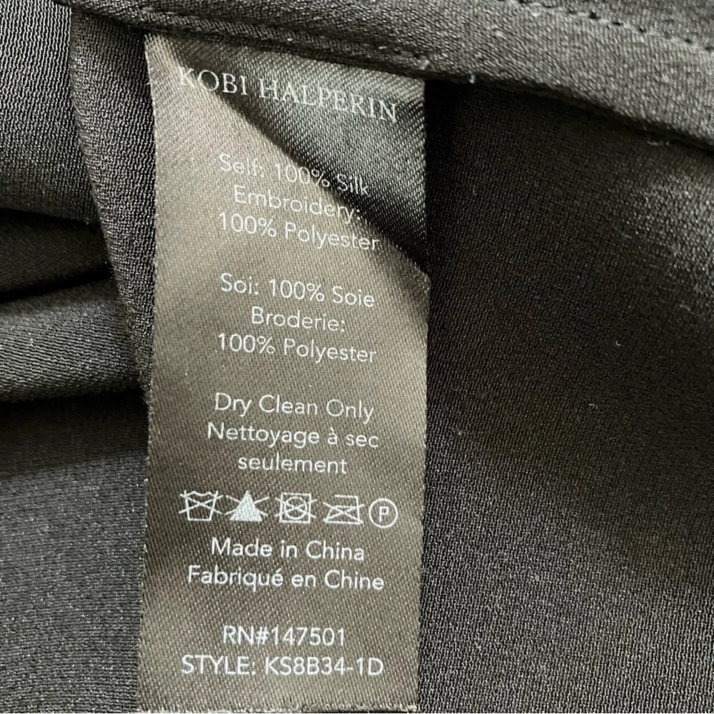 Kobi Halperin pit issues blouse